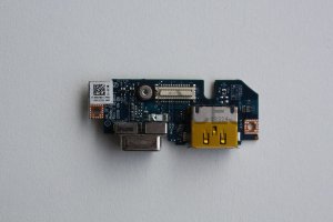 Carte sortie VGA + USB/ISATA DELL Latitude E4300