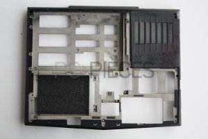 Plasturgie coque inferieure DELL Alienware M11X