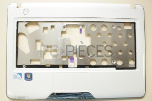 Plasturgie coque superieure Toshiba Satellite T130