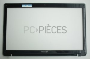 Plasturgie facade tour ecran Toshiba Satellite P870