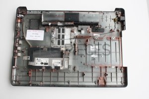 Plasturgie coque inferieure HP COMPAQ PRESARIO CQ70