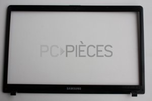 Plasturgie facade tour ecran NOIR Samsung NP 300E7A