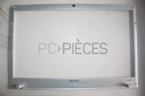 Plasturgie facade tour ecran blanc Sony VPC EF3E1E