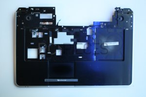 Plasturgie coque superieure Packard Bell Easynote LJ61