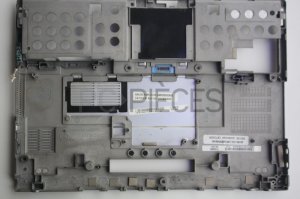 Plasturgie coque inferieure gris DELL Latitude D430