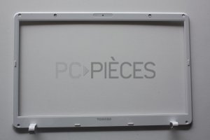 Plasturgie facade tour ecran Toshiba Satellite 775