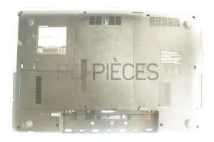 Plasturgie coque inferieure Toshiba Satellite P870