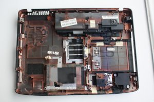 Plasturgie coque inferieure Acer Aspire 5530