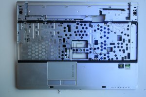 Plasturgie coque superieure Msi Megabook M670X