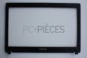 Plasturgie facade tour ecran Samsung NP R522