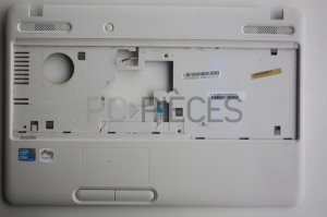 Plasturgie coque superieure Blanc Toshiba Satellite C660