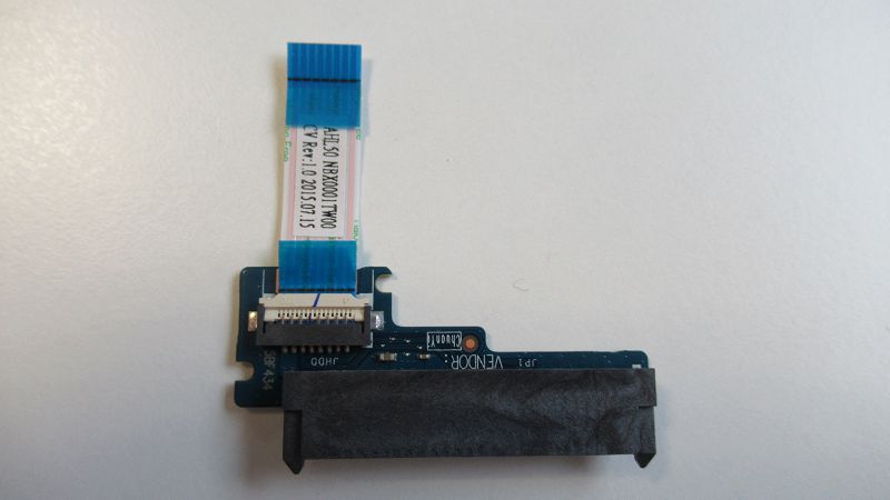 Connecteur disque SATA HP Pavilion 15-AF110NF Connecteur disque SATA HP Pavilion 15-AF110NF