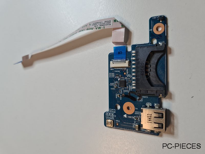 Carte prise USB + lecteur de carte + bouton allumage avec cable Carte prise USB + lecteur de carte + bouton allumage avec cable