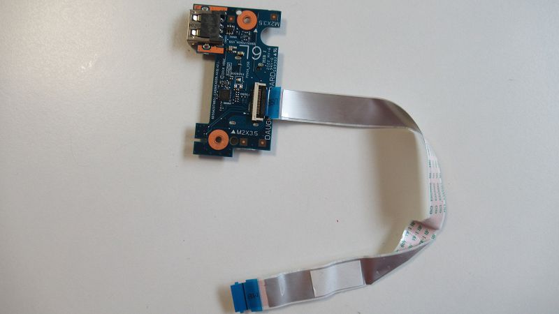 Carte port USB + carte SD HP Pavilion 17-ca1013nf Carte port USB + carte SD HP Pavilion 17-ca1013nf