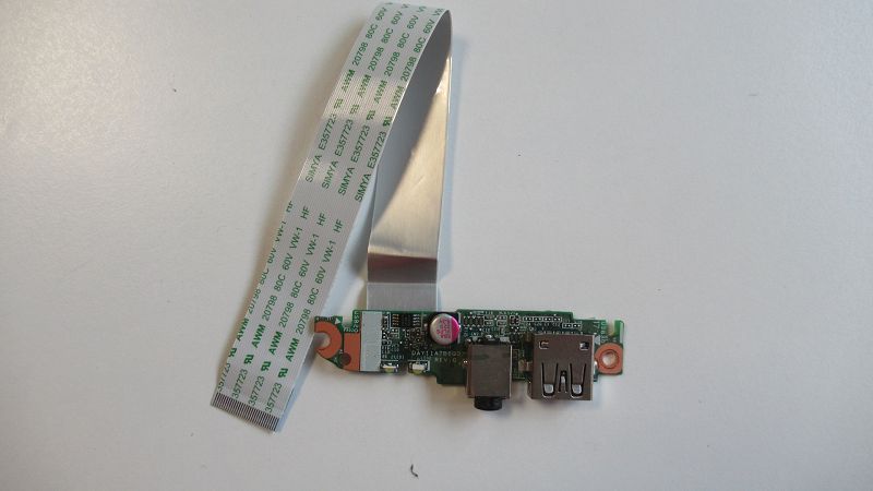 Carte port USB + SON HP Pavilion15-P202NF Carte port USB + SON HP Pavilion15-P202NF