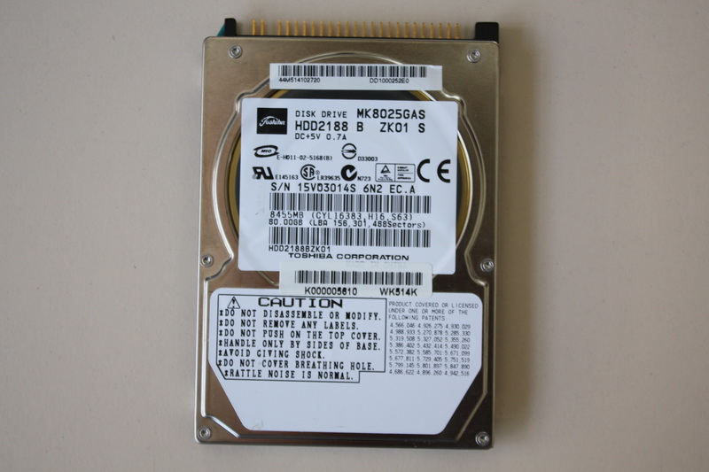 Disque IDE 2"1/2 Toshiba 80 GB