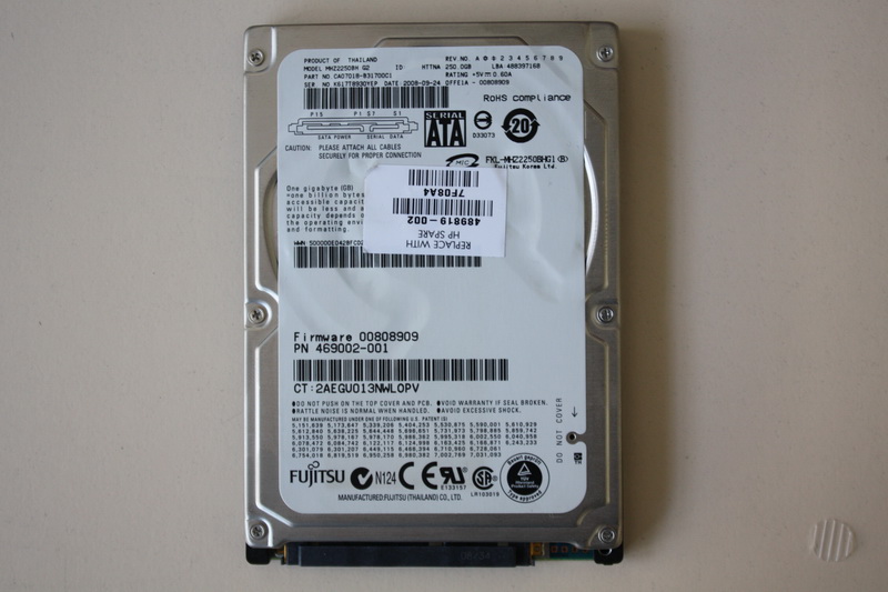 Disque SATA 2"1/2 Fujitsu 250 Go