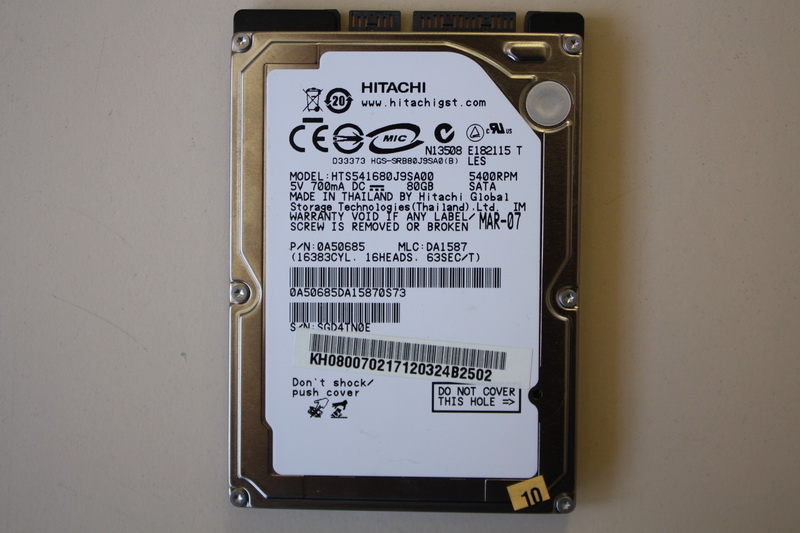 Disque SATA 2"1/2 Hitachi 80 Go