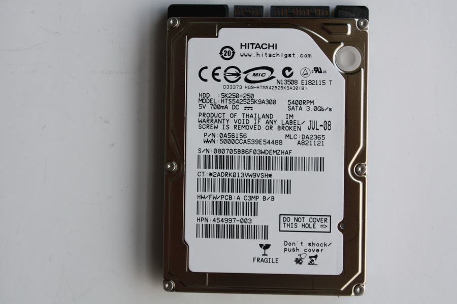 Disque SATA 2"1/2 Hitachi 250 Go