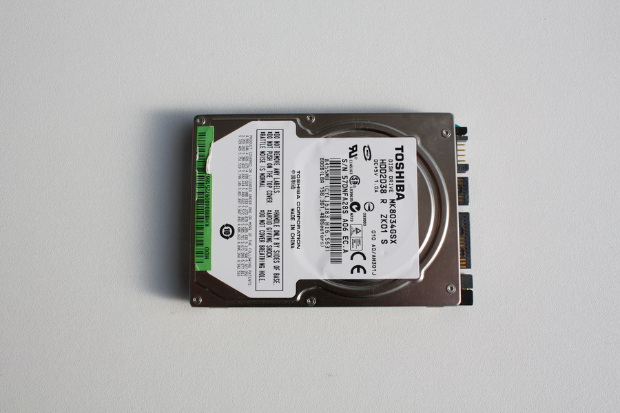 Disque SATA 2"1/2 Toshiba 80 Go