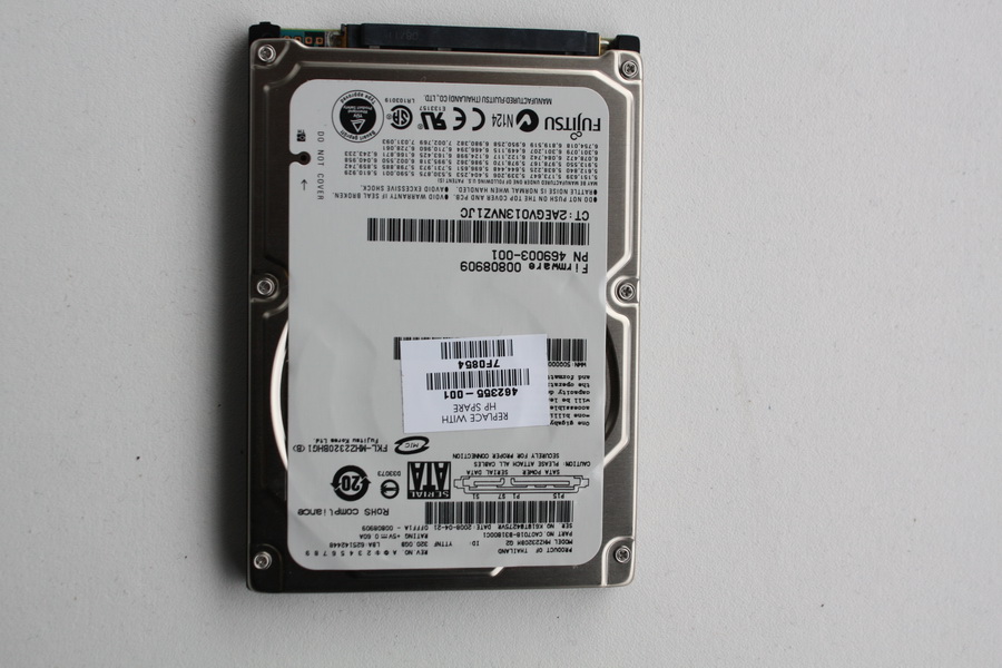 Disque SATA 2"1/2 Fujitsu 320 Go