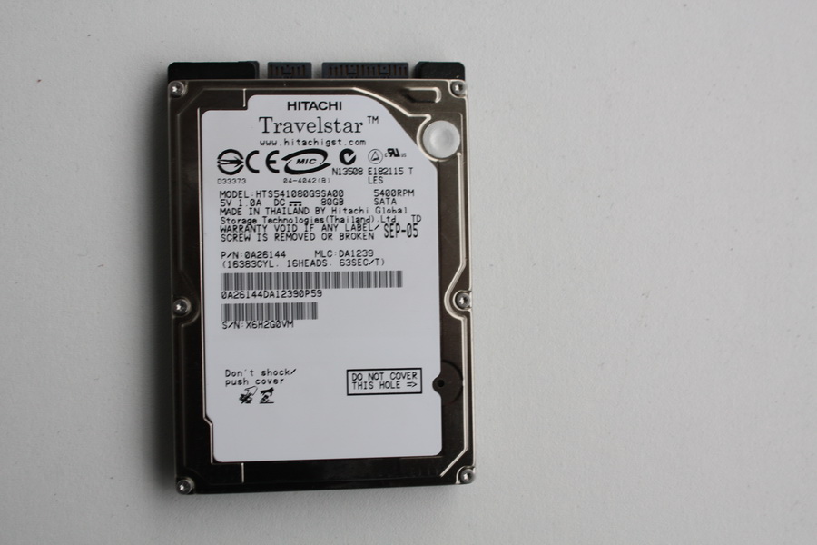 Disque SATA 2"1/2 Hitachi 80 Go