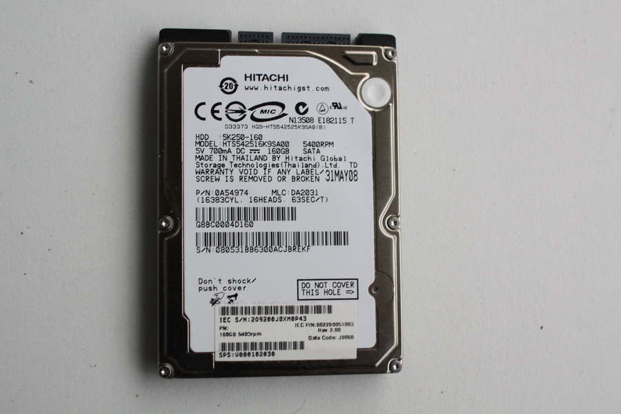 Disque SATA 2"1/2 Hitachi 160 Go