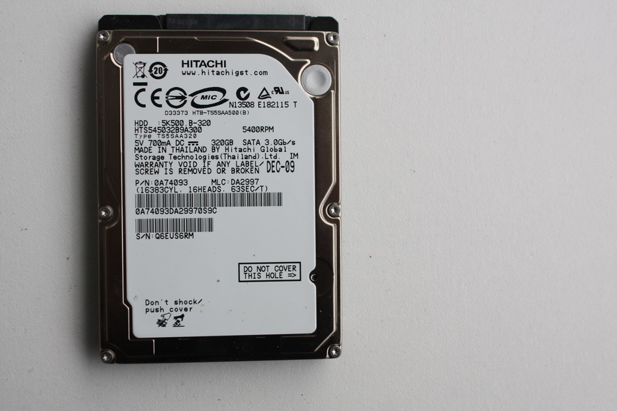 Disque SATA 2"1/2 Hitachi 320 Go