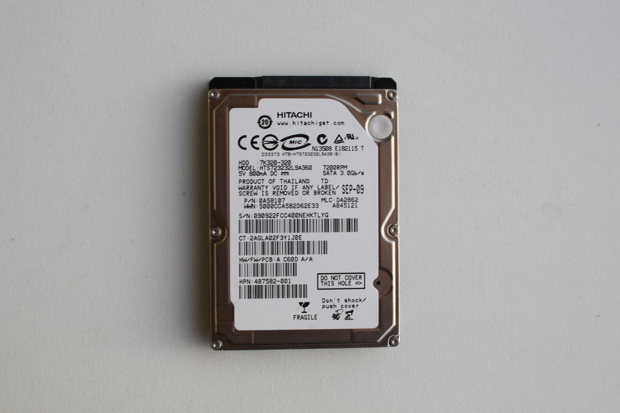 Disque SATA 2"1/2 HITACHI 320 Go