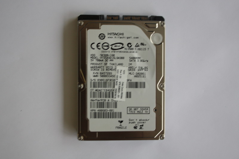 Disque SATA 2"1/2 Hitachi 160 Go Disque SATA 2"1/2 Hitachi 160 Go
