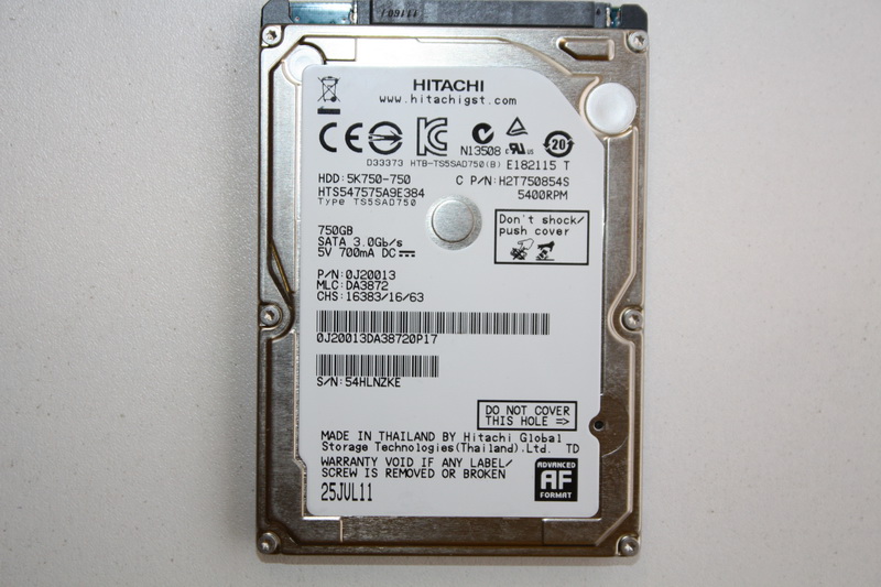 Disque SATA 2"1/2 Hitachi 750 GB