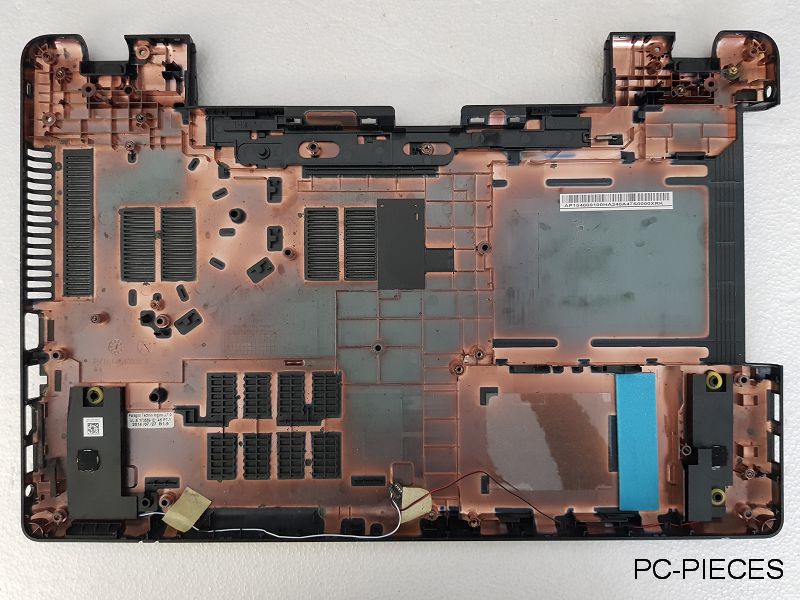 Plasturgie coque inferieure Acer Aspire E5-571G