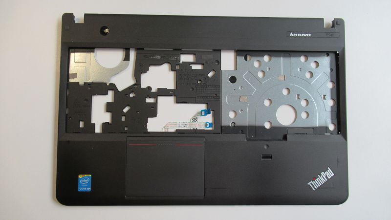 Plasturgie coque superieure Lenovo Thinkpad E540