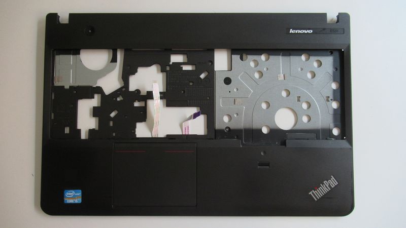 Plasturgie coque superieure Lenovo Thinkpad E531